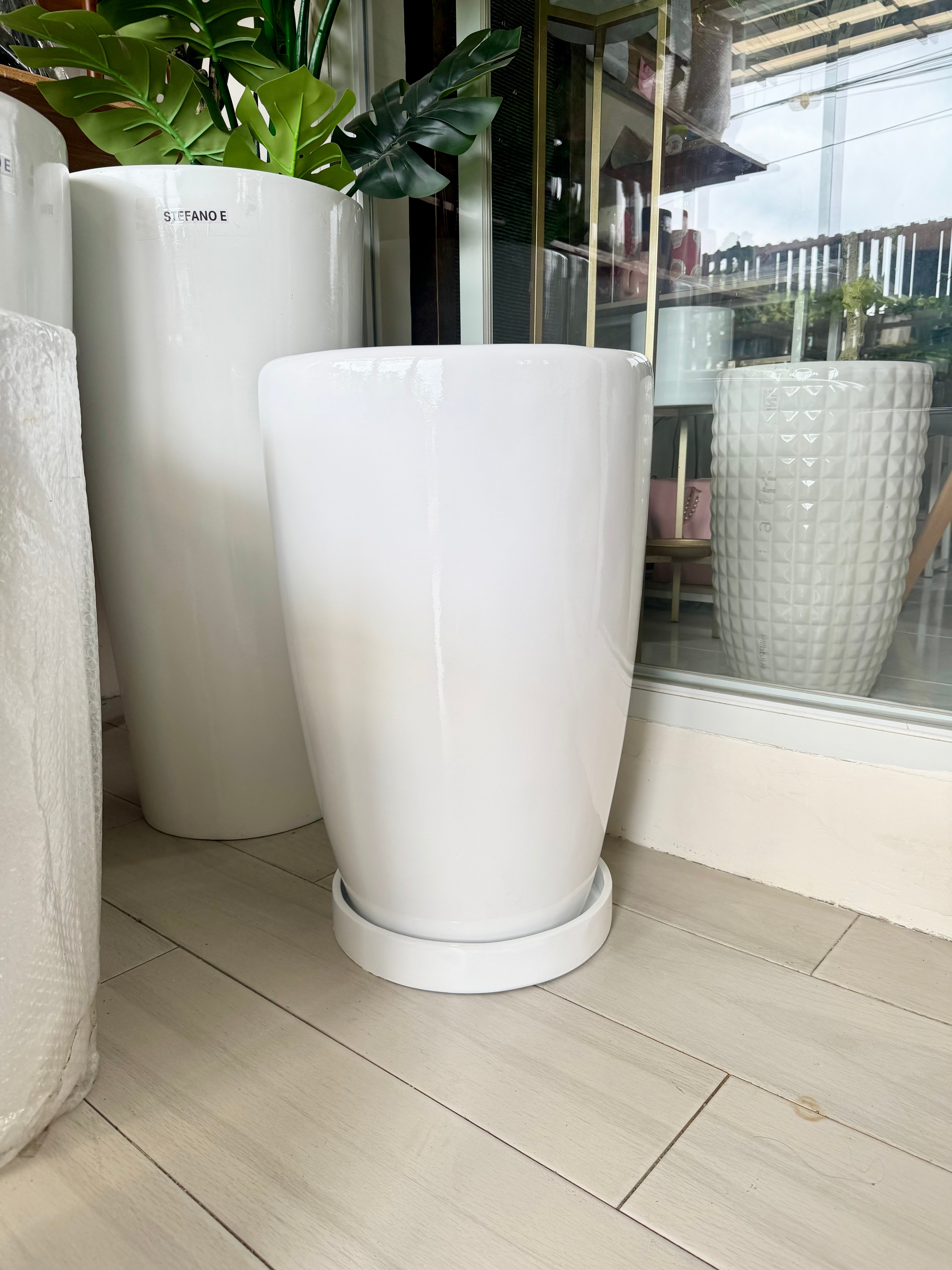 Venetian Tall Fiberglass Planter